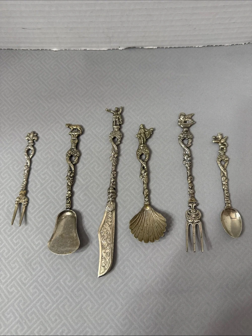 Vintage Italian Ornate Hors D’oeuvre Appetizer Decorative Utensils Set of 6